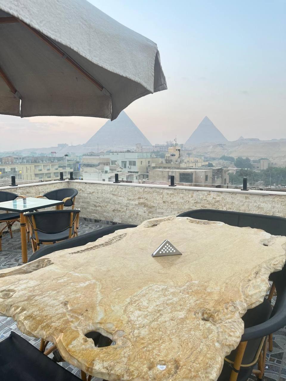 מלון Kafret el-Gabal Aziz Egypt Pyramids View מראה חיצוני תמונה